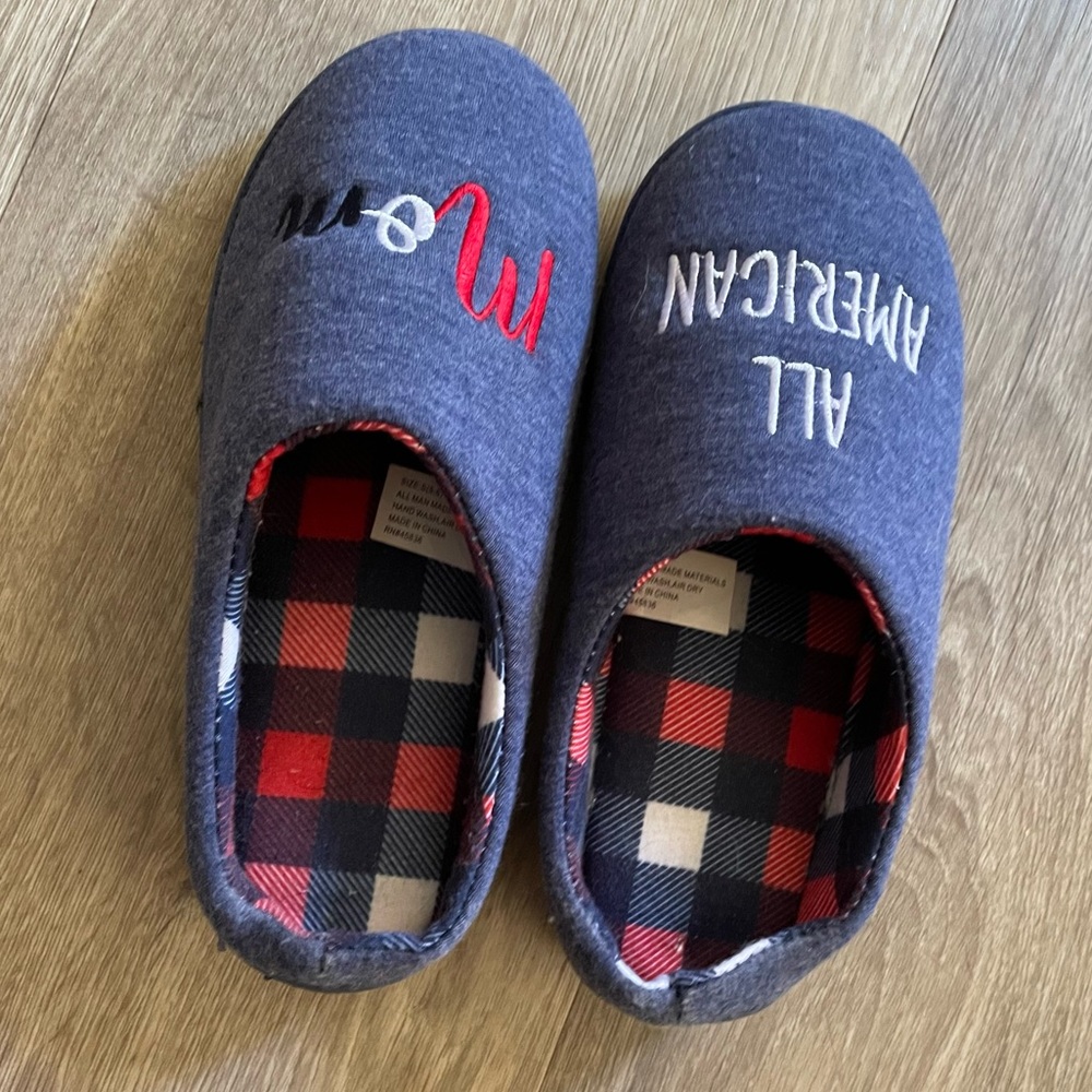 ALL AMERICAN MOM Slippers Family Slides House Shoes Hard Soles Blue Size S (5-6)